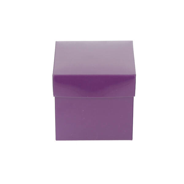 Bonbondozen CubeBox® paars (deksel opgezet) met goudkarton (2 maten)